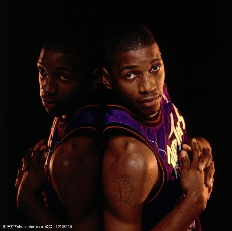 不仅在进攻 不仅在进攻