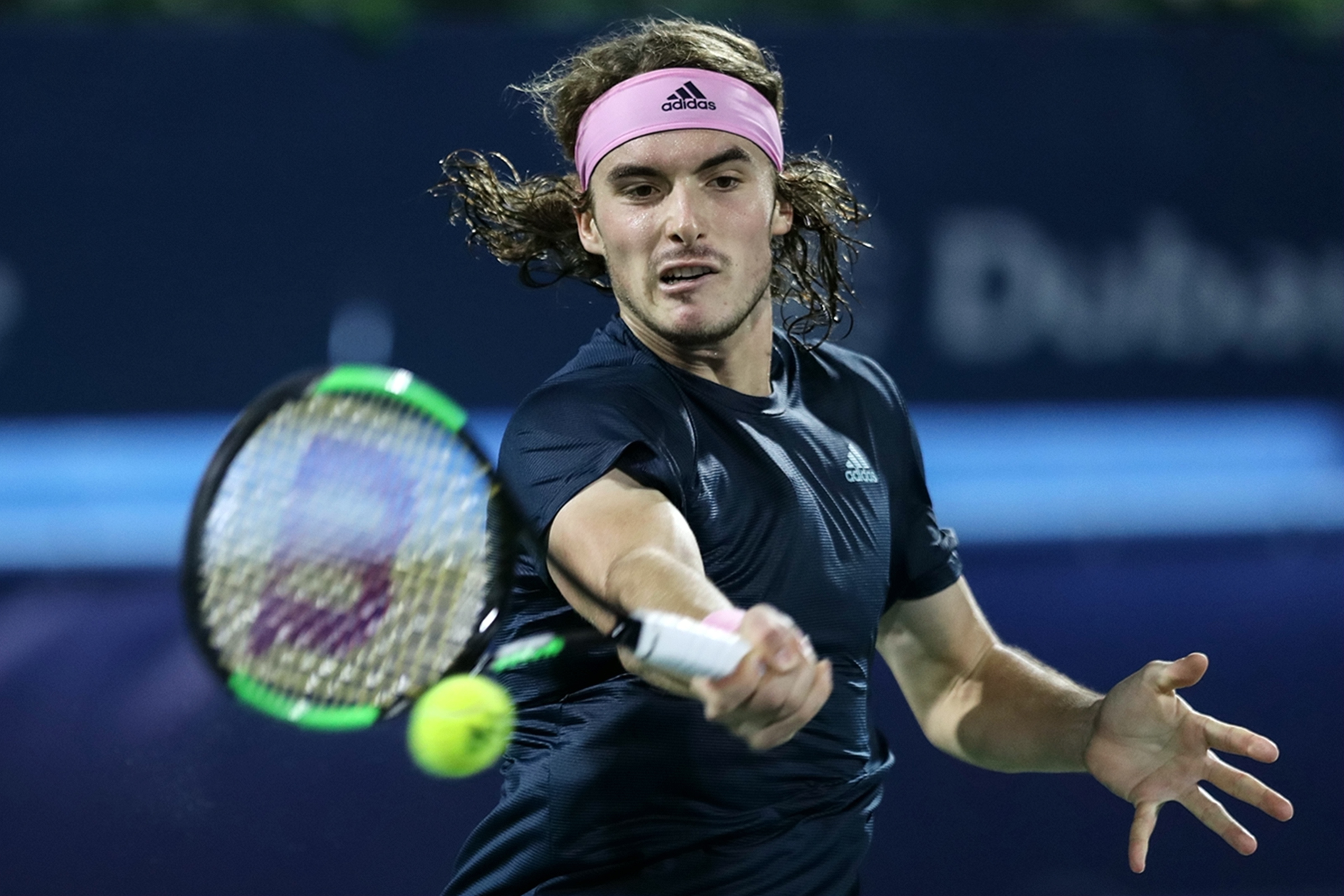 队冲进并赢 队冲进并赢