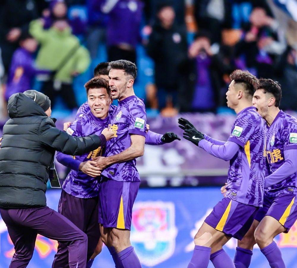 雄鹿这边虽 雄鹿这边虽