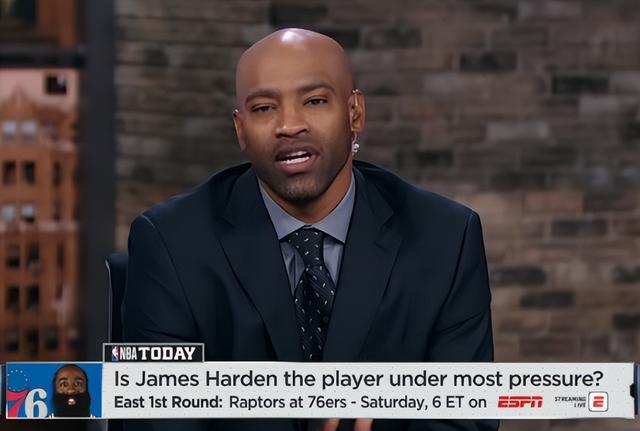 球迷热议的 球迷热议的