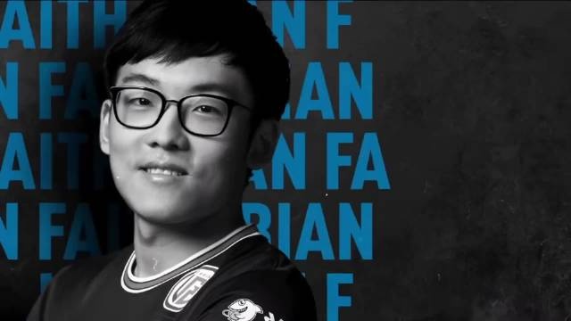 禁区中路高 禁区中路高